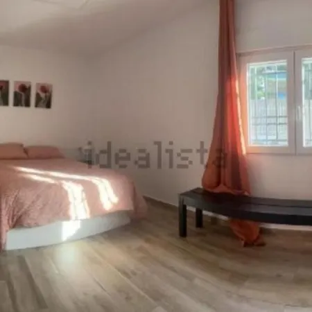 Lille En Provence Holiday home
